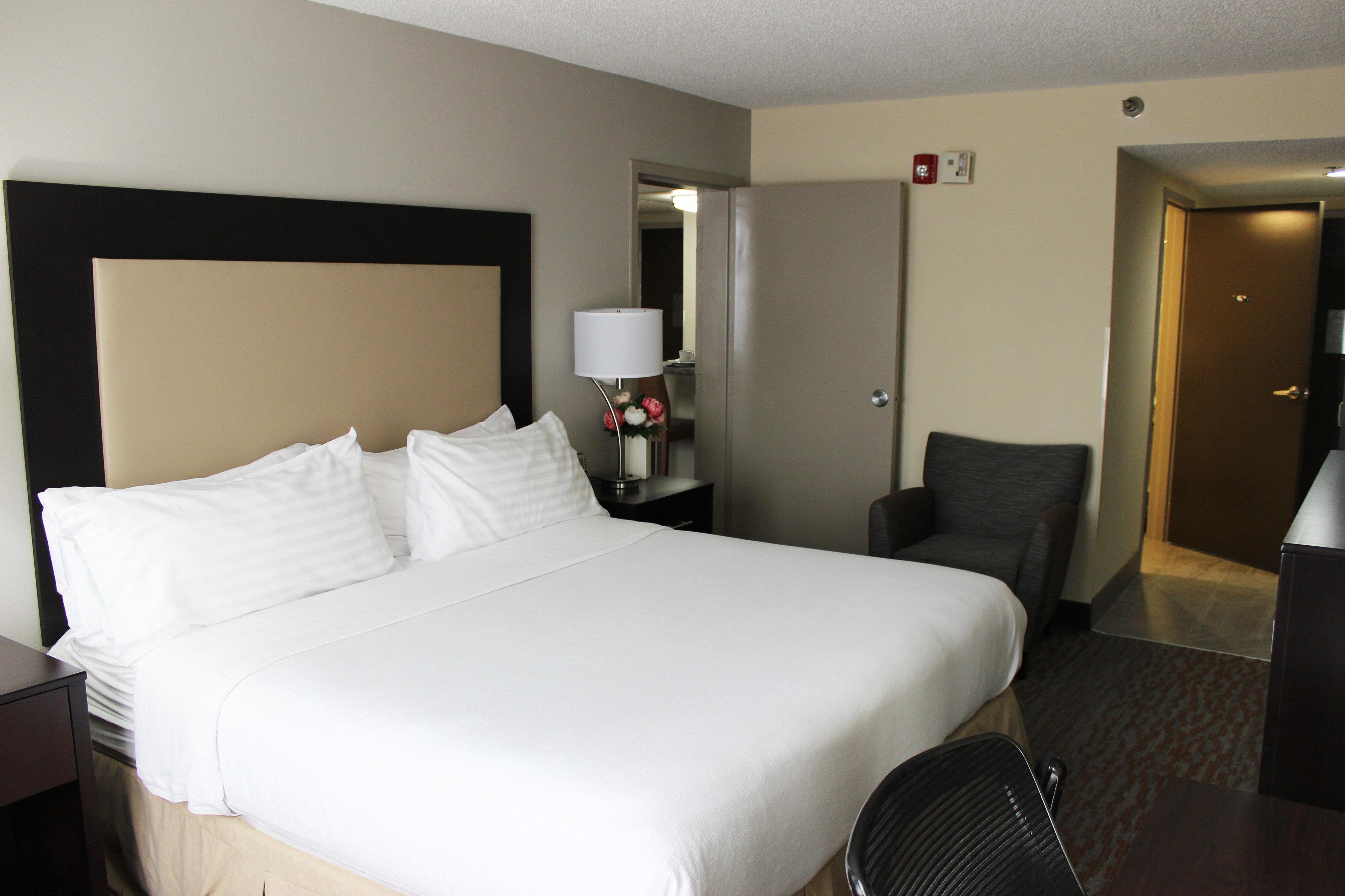 Holiday Inn Hotel Atlanta-Northlake, A Full Service Hotel Экстерьер фото
