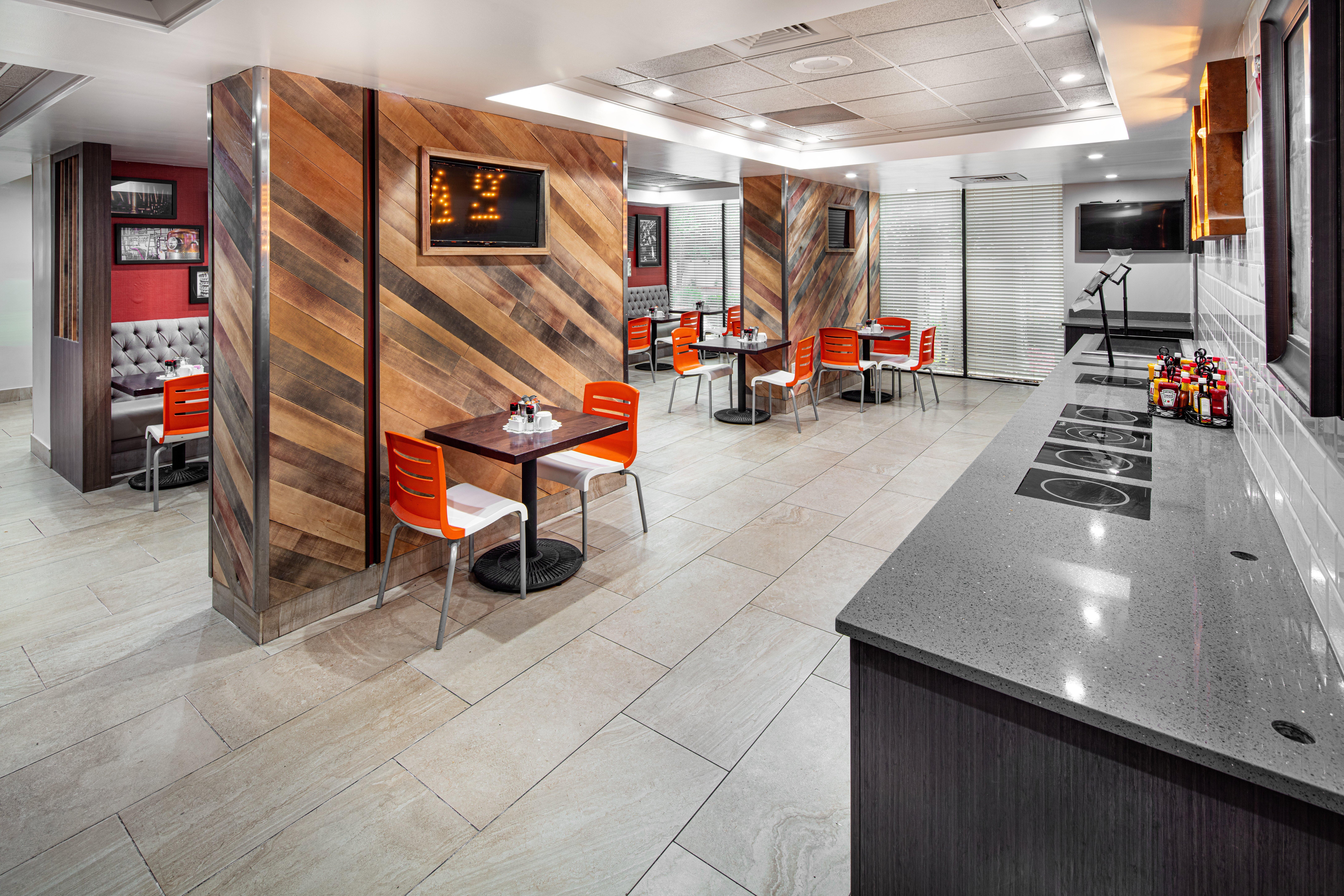Holiday Inn Hotel Atlanta-Northlake, A Full Service Hotel Такер Экстерьер фото