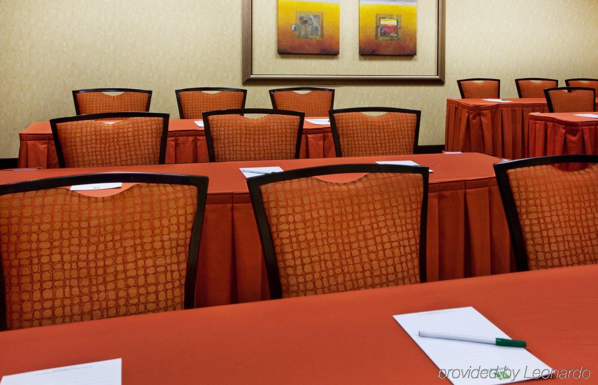 Holiday Inn Hotel Atlanta-Northlake, A Full Service Hotel Такер Удобства фото